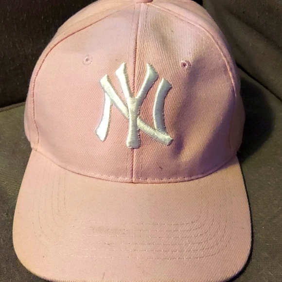 Accessories - NY Yankee baseball hat